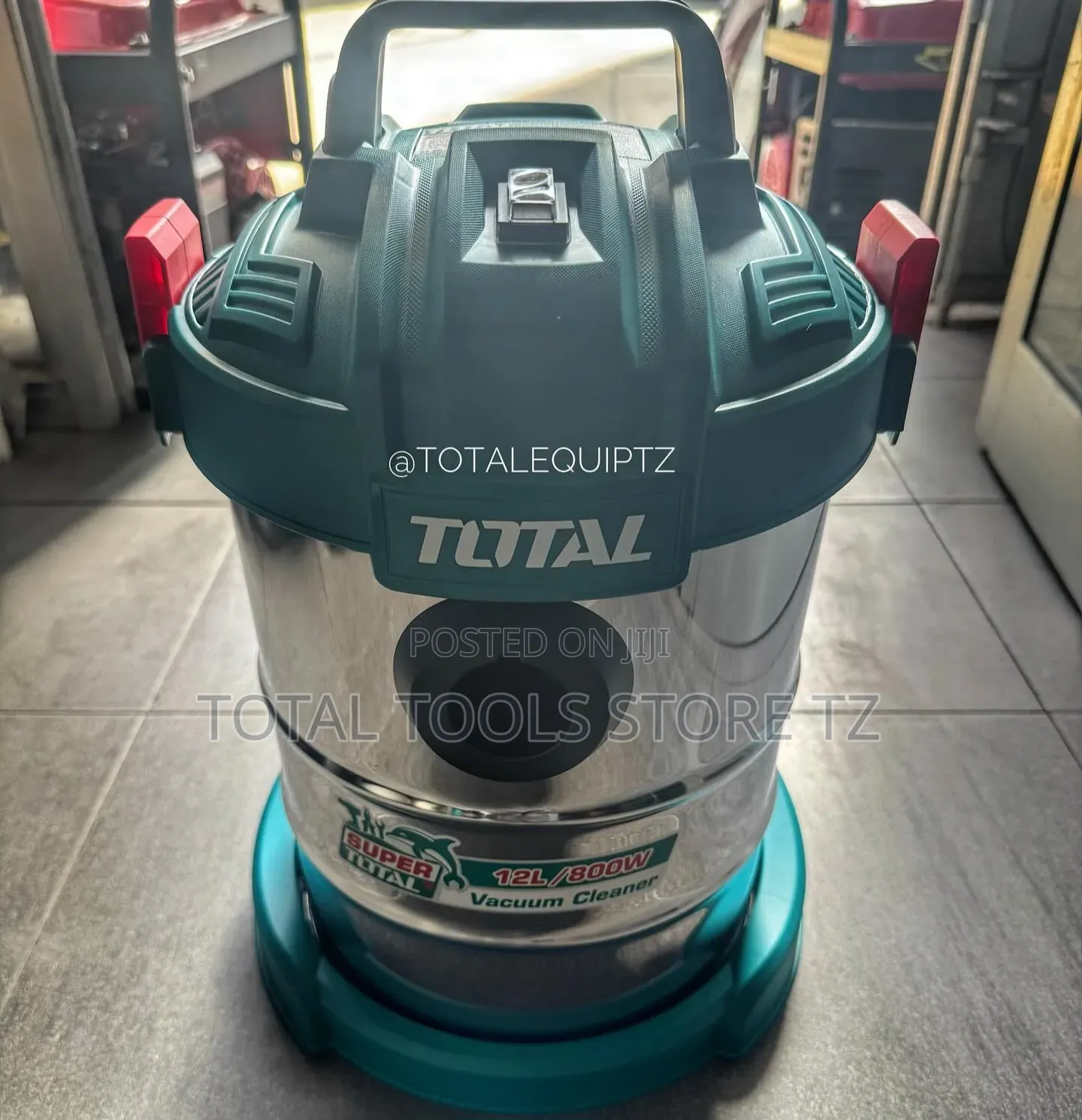 Total Vaccum Cleaner 12l