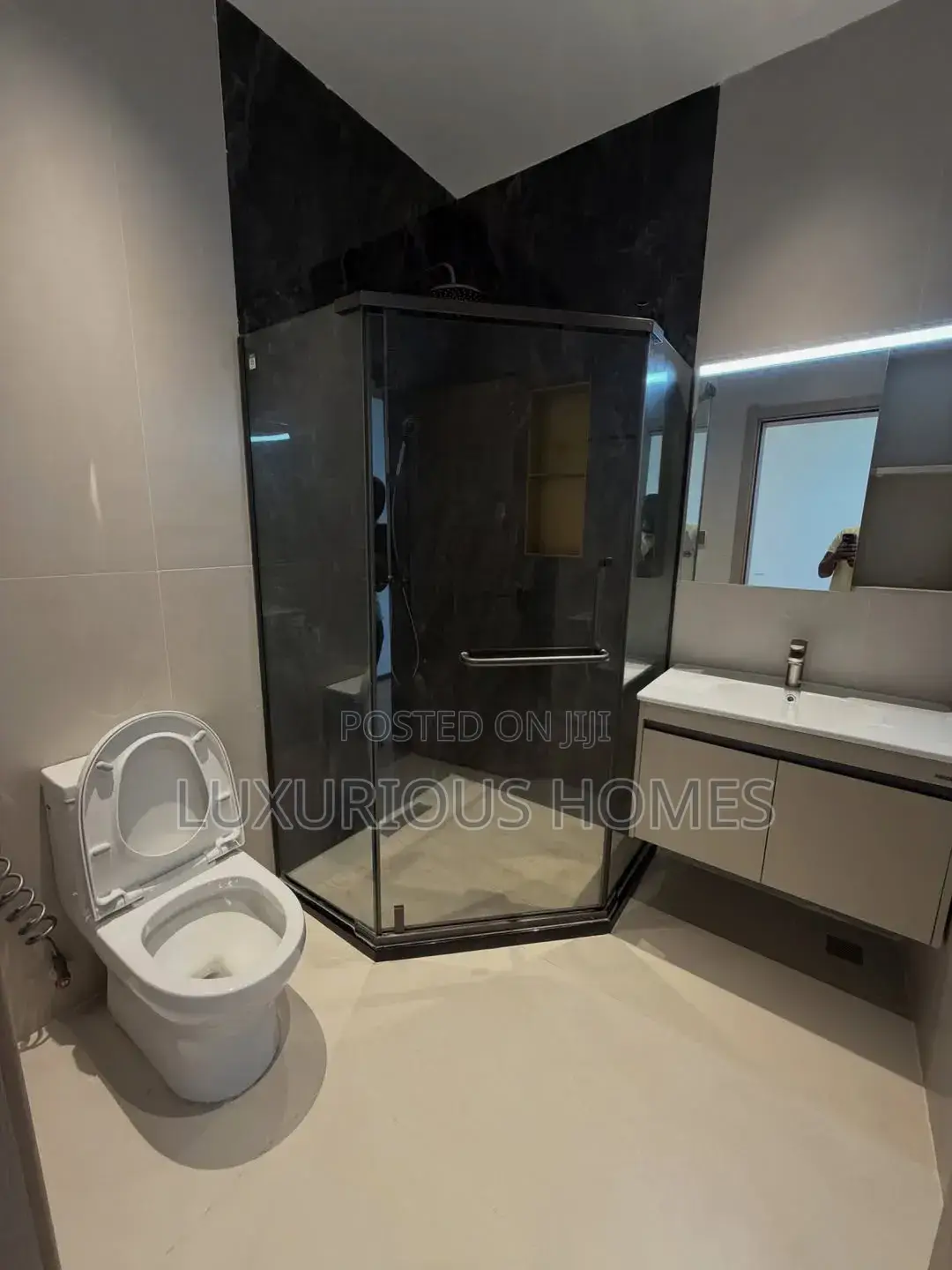 Furnished 3bdrm Apartment in Masaki for rent