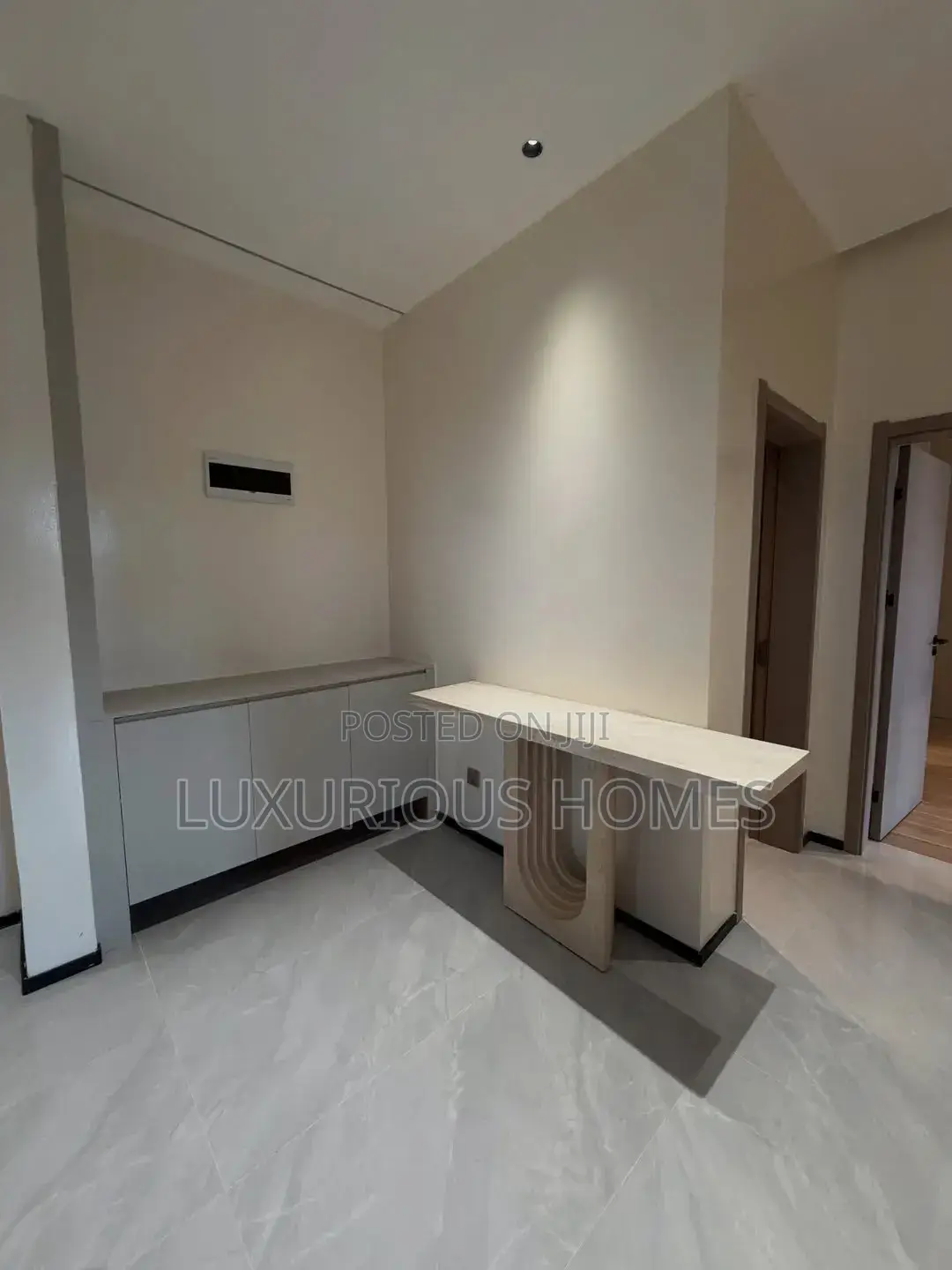 Furnished 3bdrm Apartment in Masaki for rent