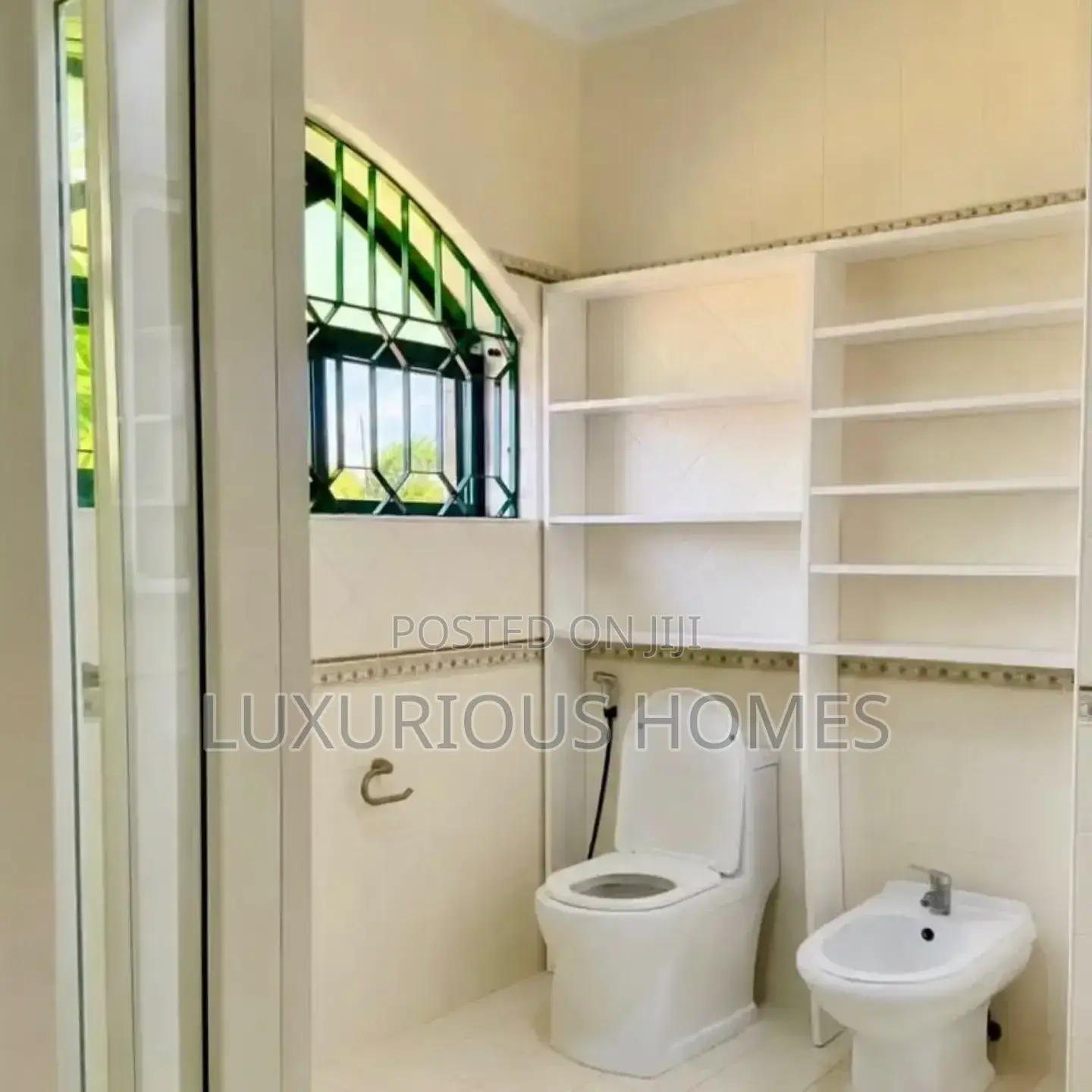 Furnished 3bdrm Villa in Masaki for rent