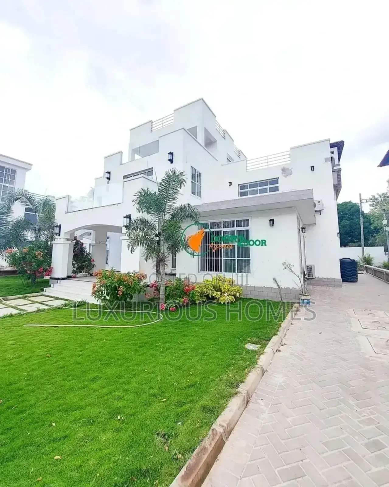 Furnished 5bdrm Villa in Mikocheni for rent