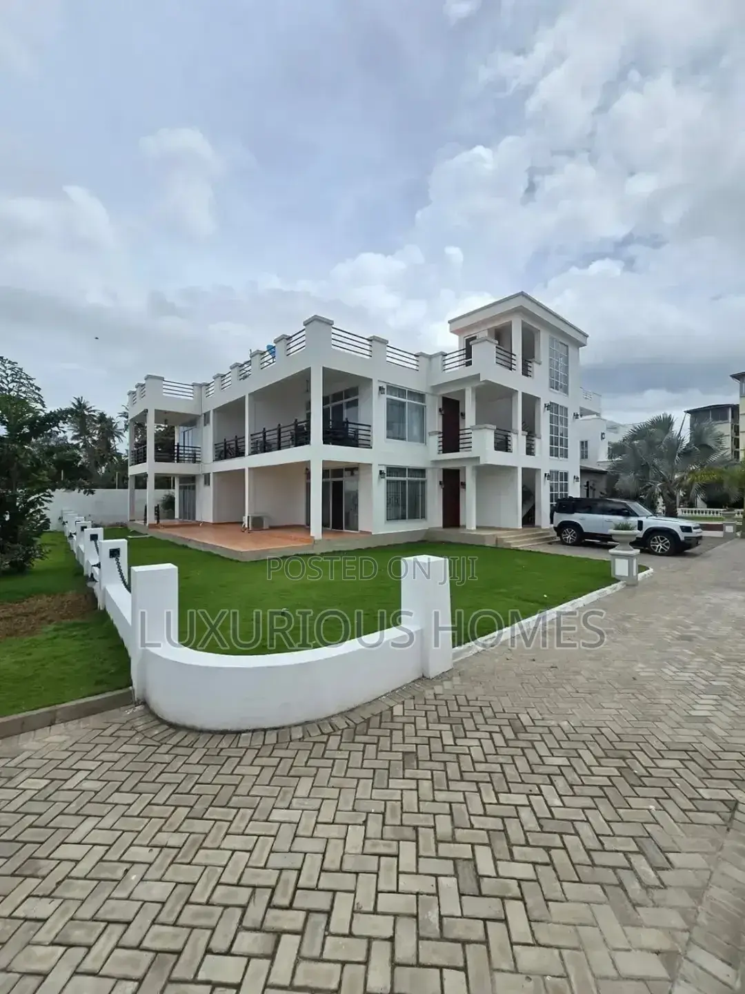 Furnished 3bdrm Apartment in Mikocheni for rent