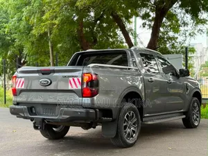Ford Ranger Wildtrak 2023 Gray