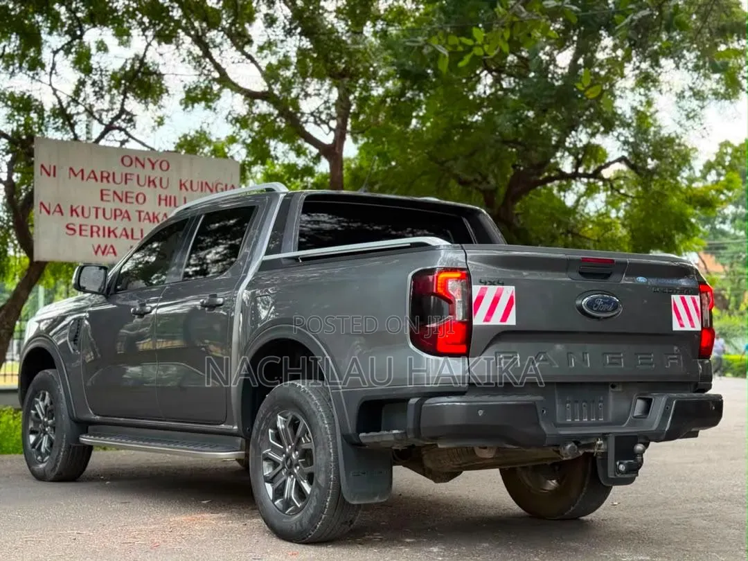 Ford Ranger Wildtrak 2023 Gray