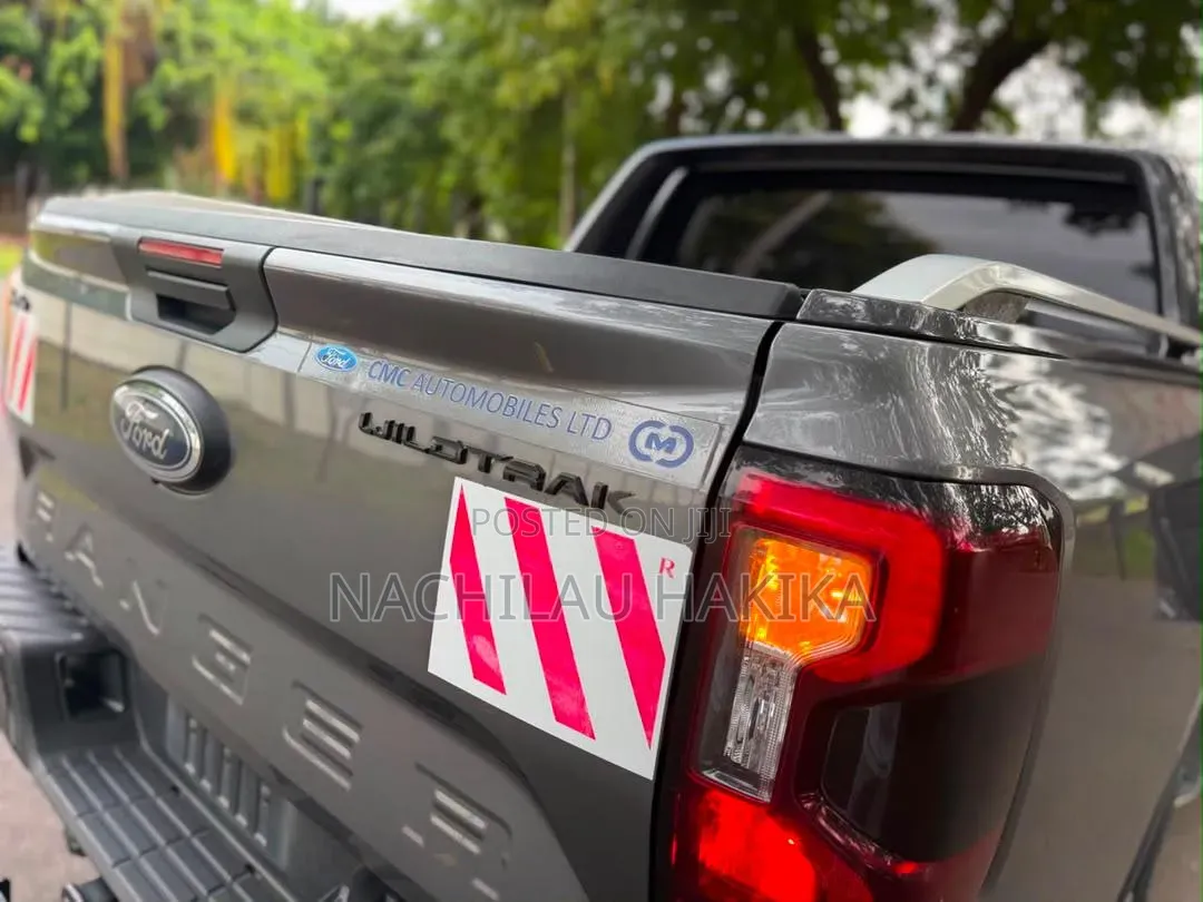 Ford Ranger Wildtrak 2023 Gray