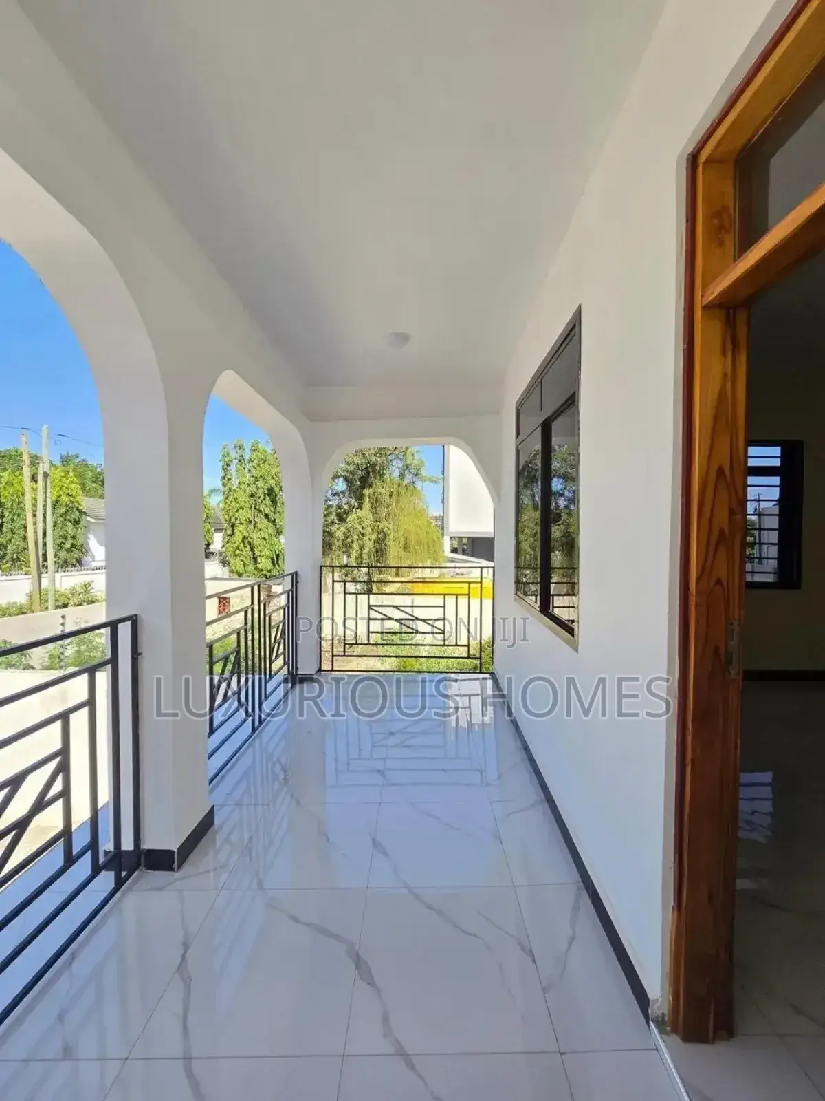 7bdrm House in Masaki for rent