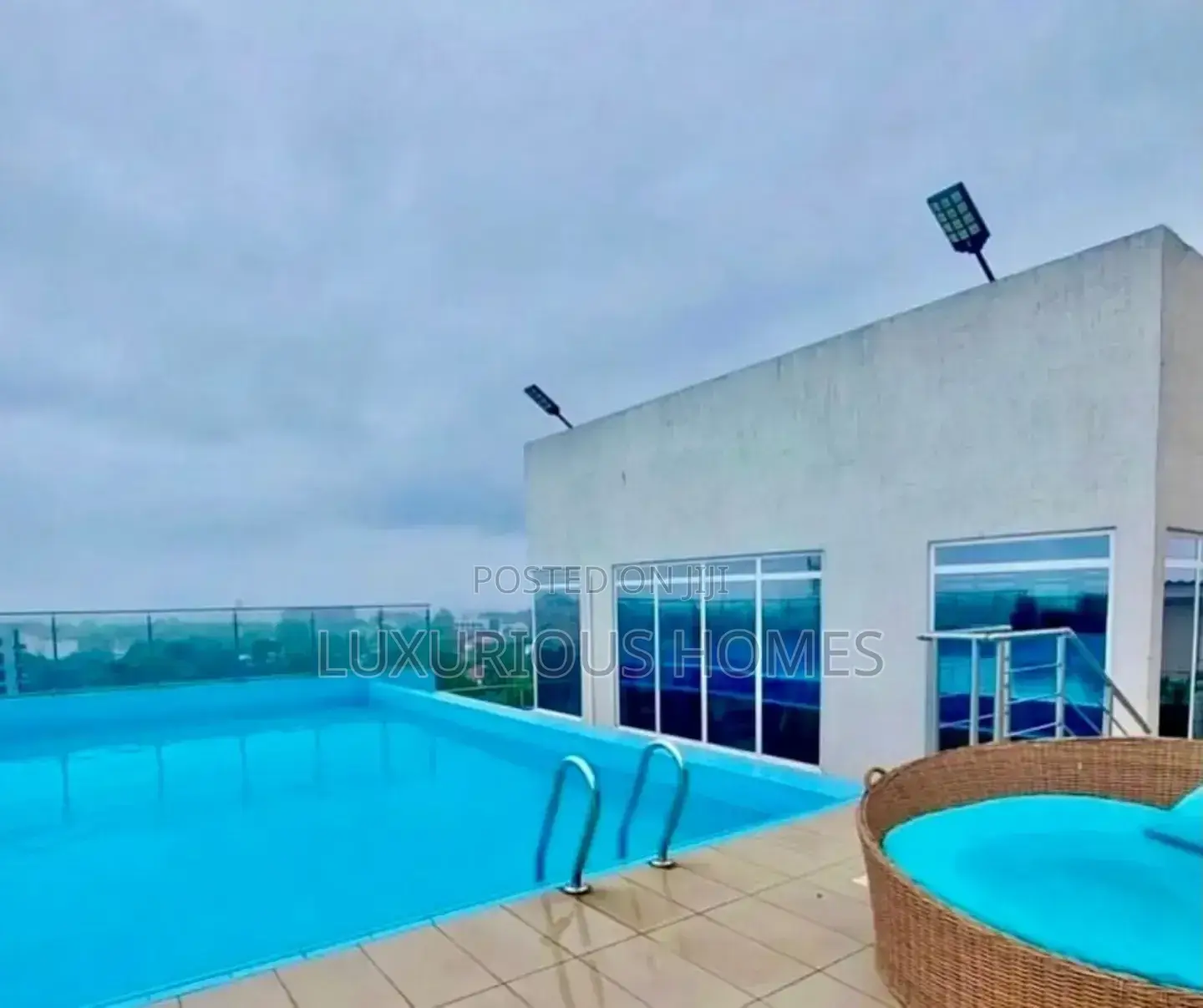 Furnished 4bdrm Apartment in Masaki for sale