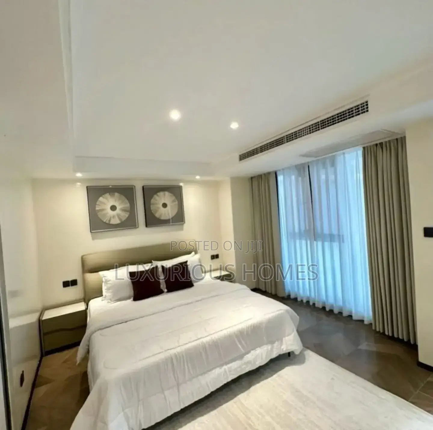 Furnished 2bdrm Apartment in Oyster Bay for sale
