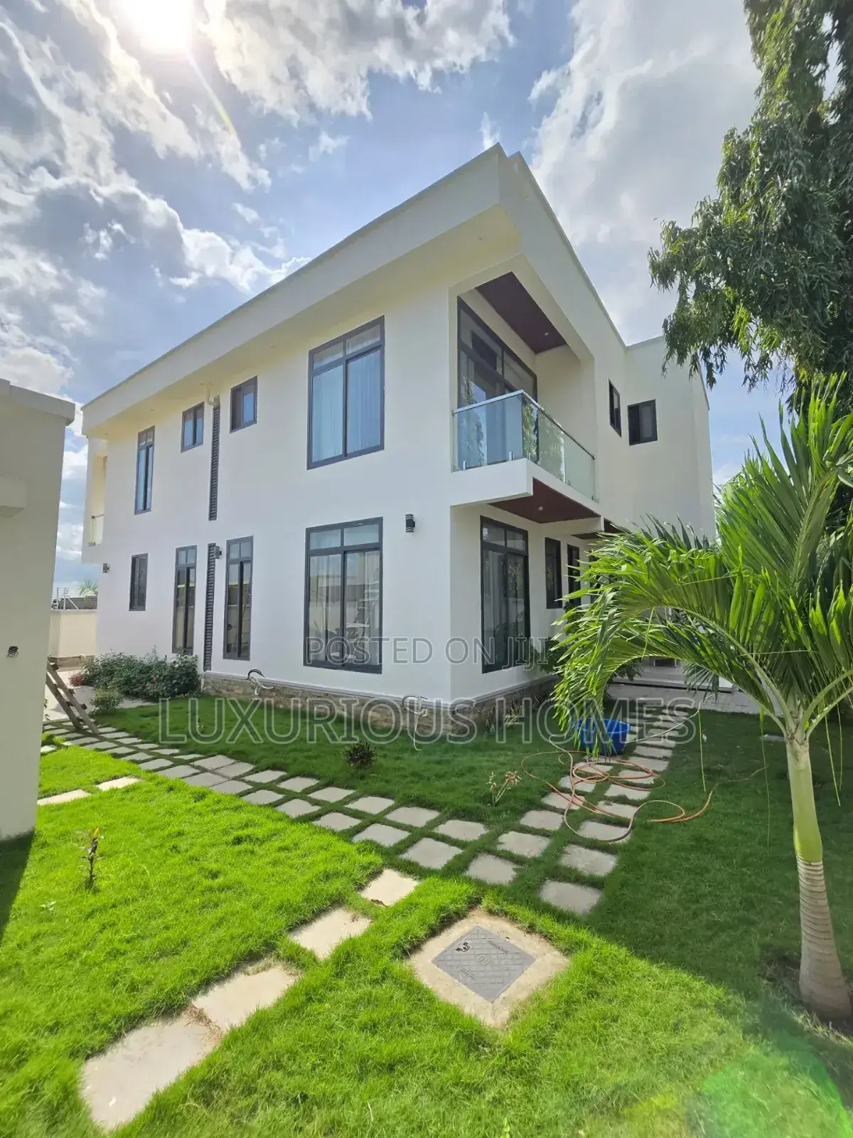 Furnished 5bdrm House in Mbweni for sale