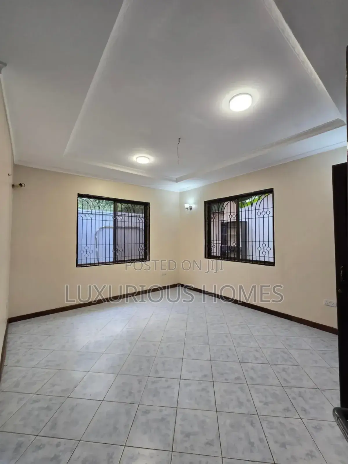 5bdrm House in Mbwen Malindi, Mbweni for sale