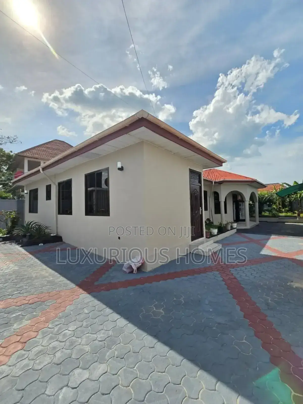 5bdrm House in Mbwen Malindi, Mbweni for sale