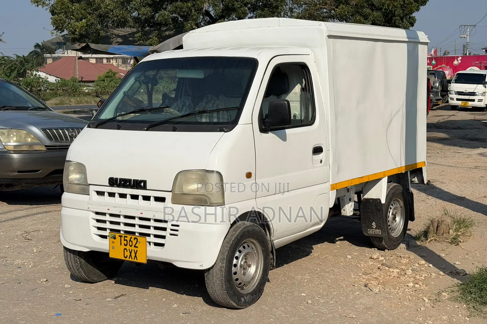 Suzuki Carry(kirikuu) Body Kubwaa.