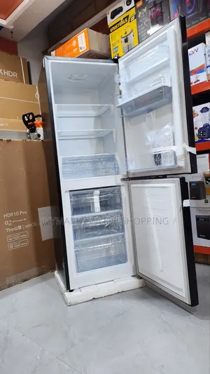 Hisense Refrigerator H300bbl-Wd 230L With Water Dispenser
