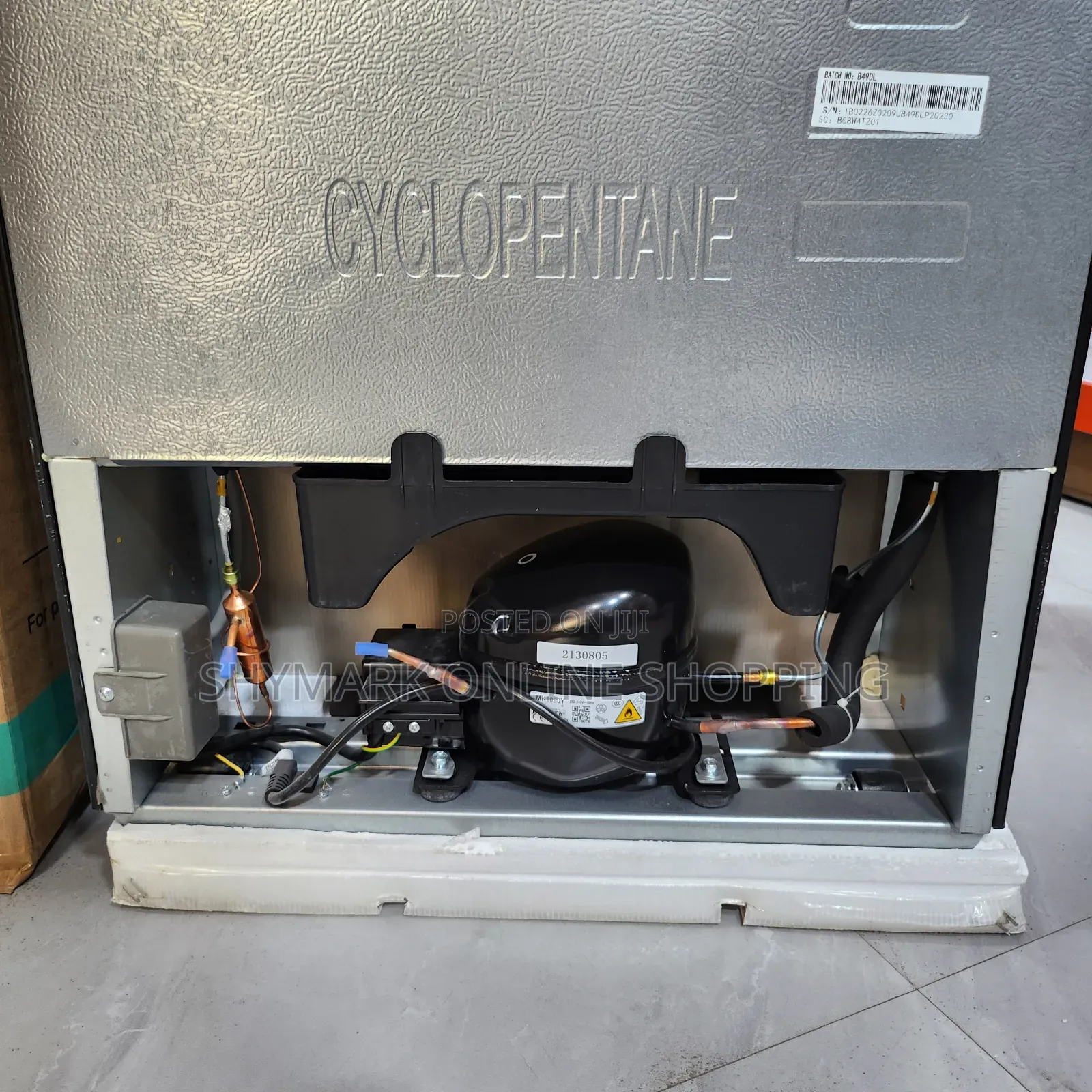 Hisense Refrigerator H300bbl-Wd 230L With Water Dispenser
