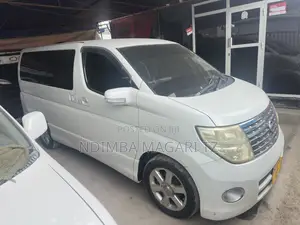 Nissan Elgrand 2005 White