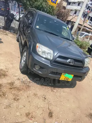 Toyota Hilux Surf 2.7 SSR 2008 Black