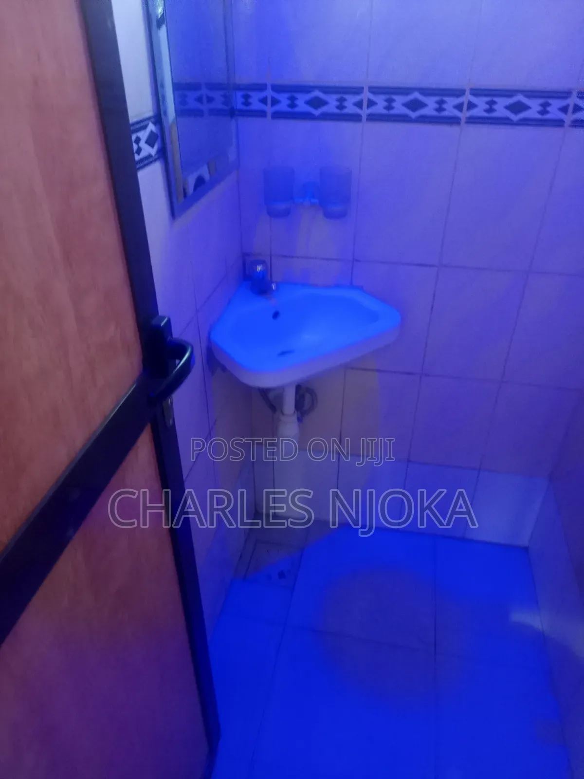 Furnished 6bdrm House in Kwadiwani, Ilala for sale