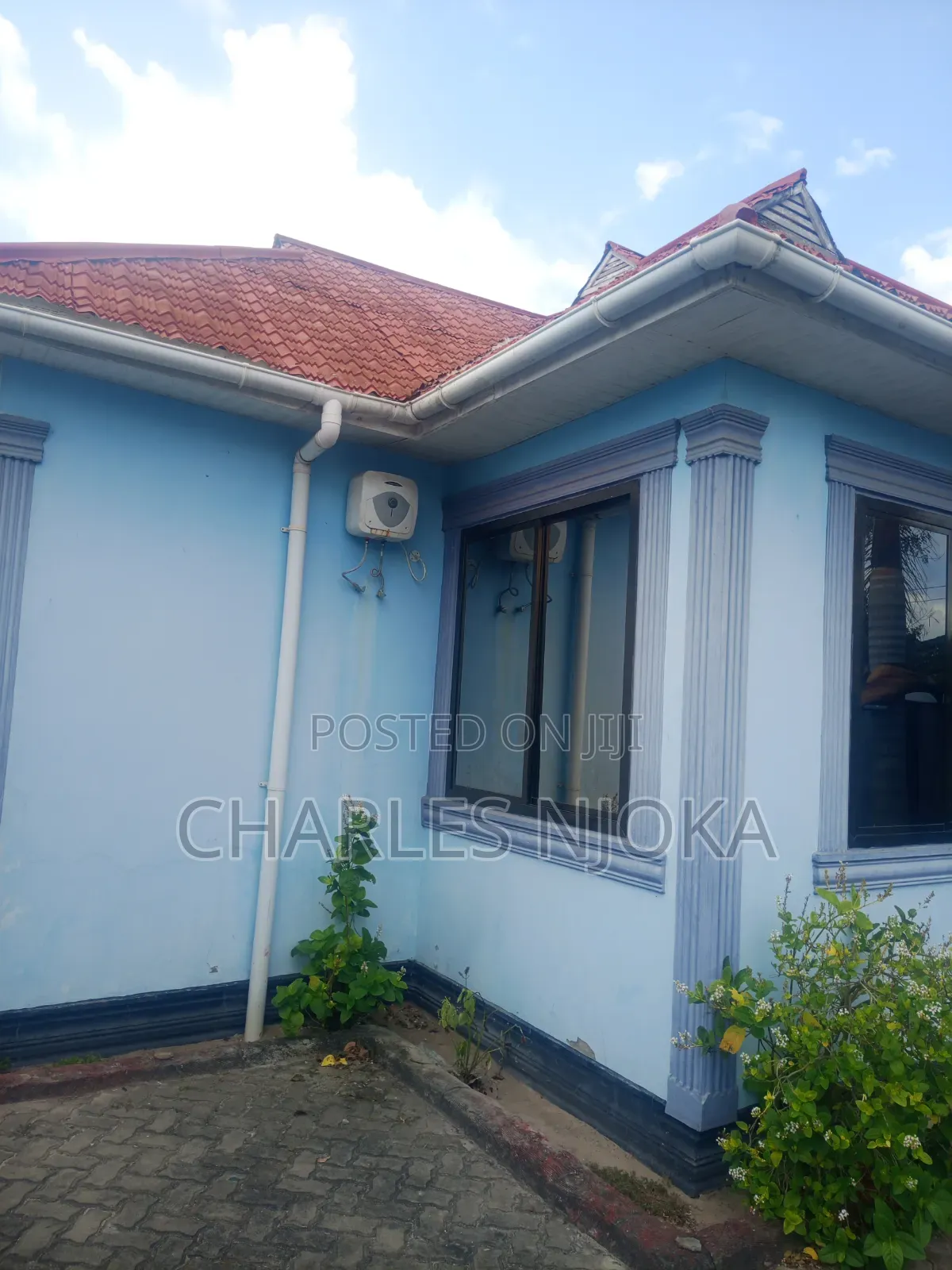 Furnished 6bdrm House in Kwadiwani, Ilala for sale