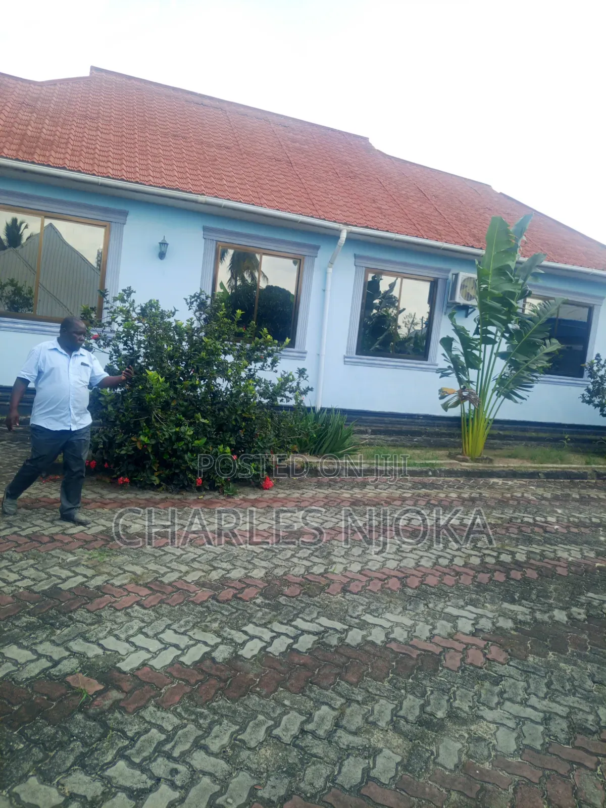 Furnished 6bdrm House in Kwadiwani, Ilala for sale