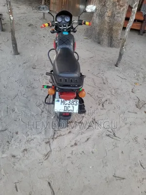 Bajaj Boxer 125 2025 Black