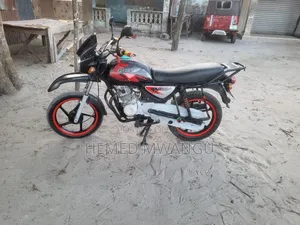 Bajaj Boxer 125 2025 Black