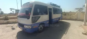 Toyota Coaster 2004 White
