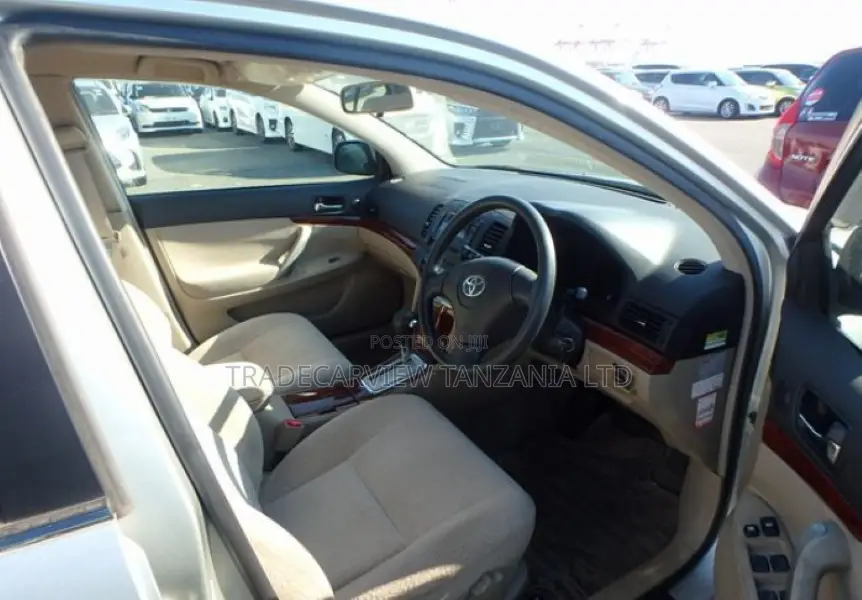 Toyota Premio 2003 Silver