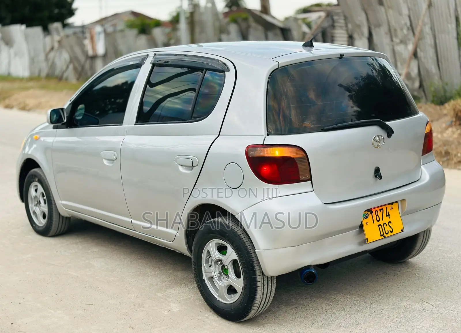 Toyota Vitz 1.3 AWD 5dr 2003 Silver