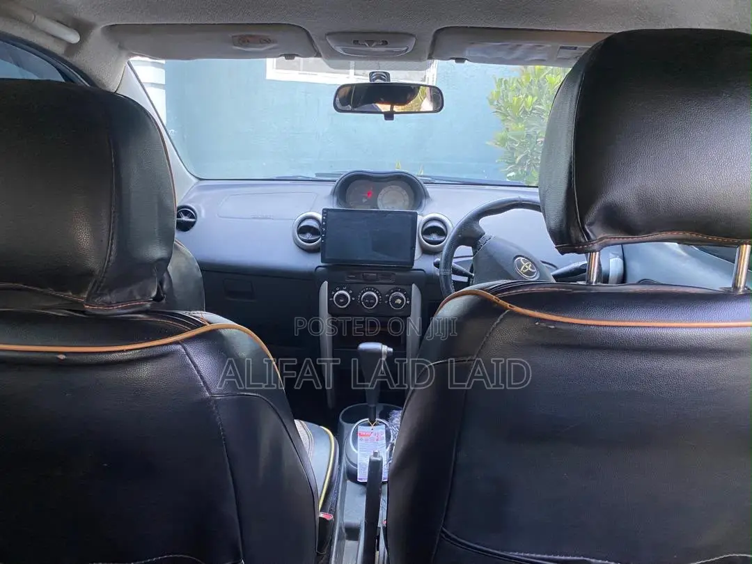 Toyota IST 2004 White
