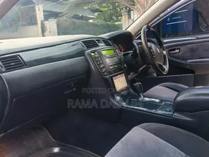 Toyota Crown Royale 2005 Black