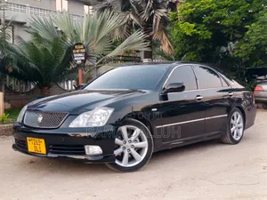 Toyota Crown Royale 2005 Black