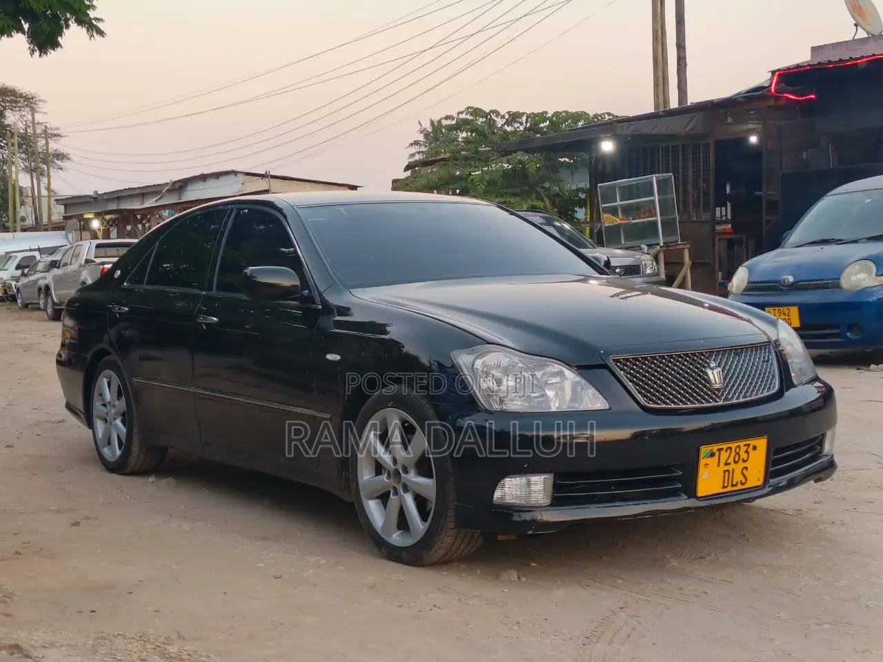 Toyota Crown Royale 2005 Black