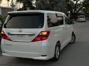 Toyota Alphard 2010 White