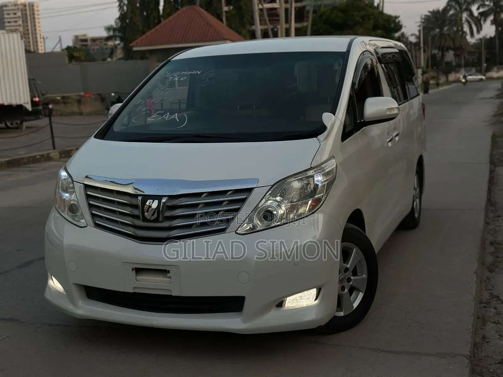 Toyota Alphard 2010 White