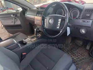 Volkswagen Touareg Automatic 2003 Gray