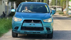 Mitsubishi RVR 2013 Blue