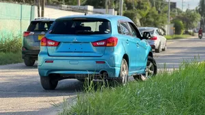 Mitsubishi RVR 2013 Blue