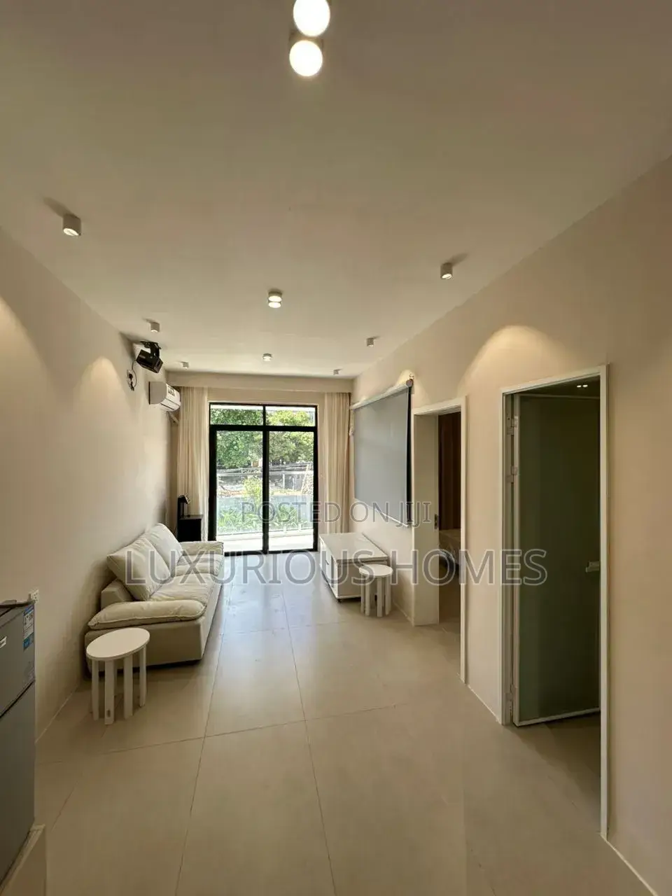 Furnished 2bdrm Apartment in Oyster Bay for rent