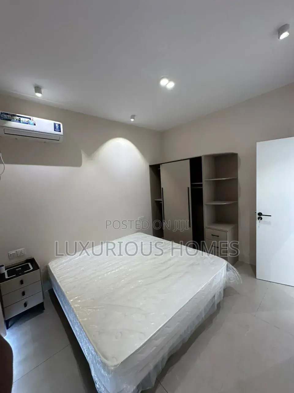 Furnished 2bdrm Apartment in Oyster Bay for rent