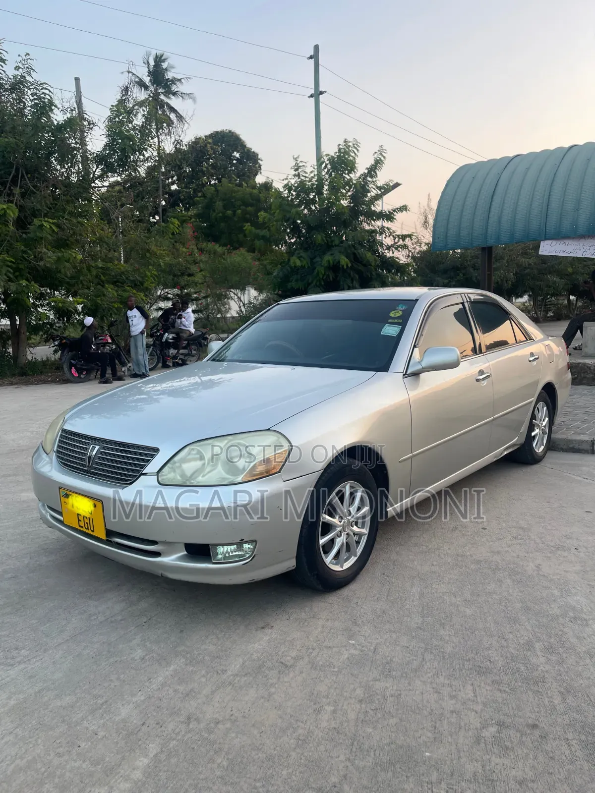 Toyota Mark II 2001 Silver