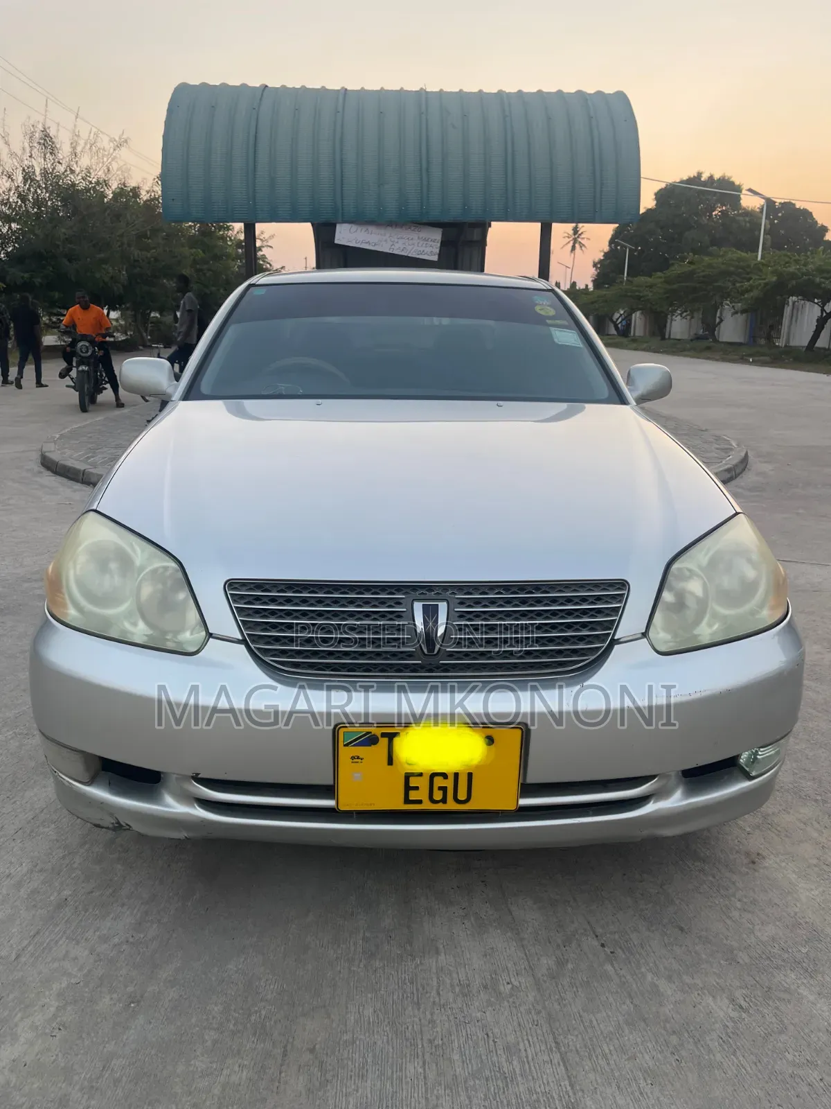 Toyota Mark II 2001 Silver