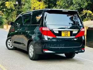 Toyota Alphard 2011 Black