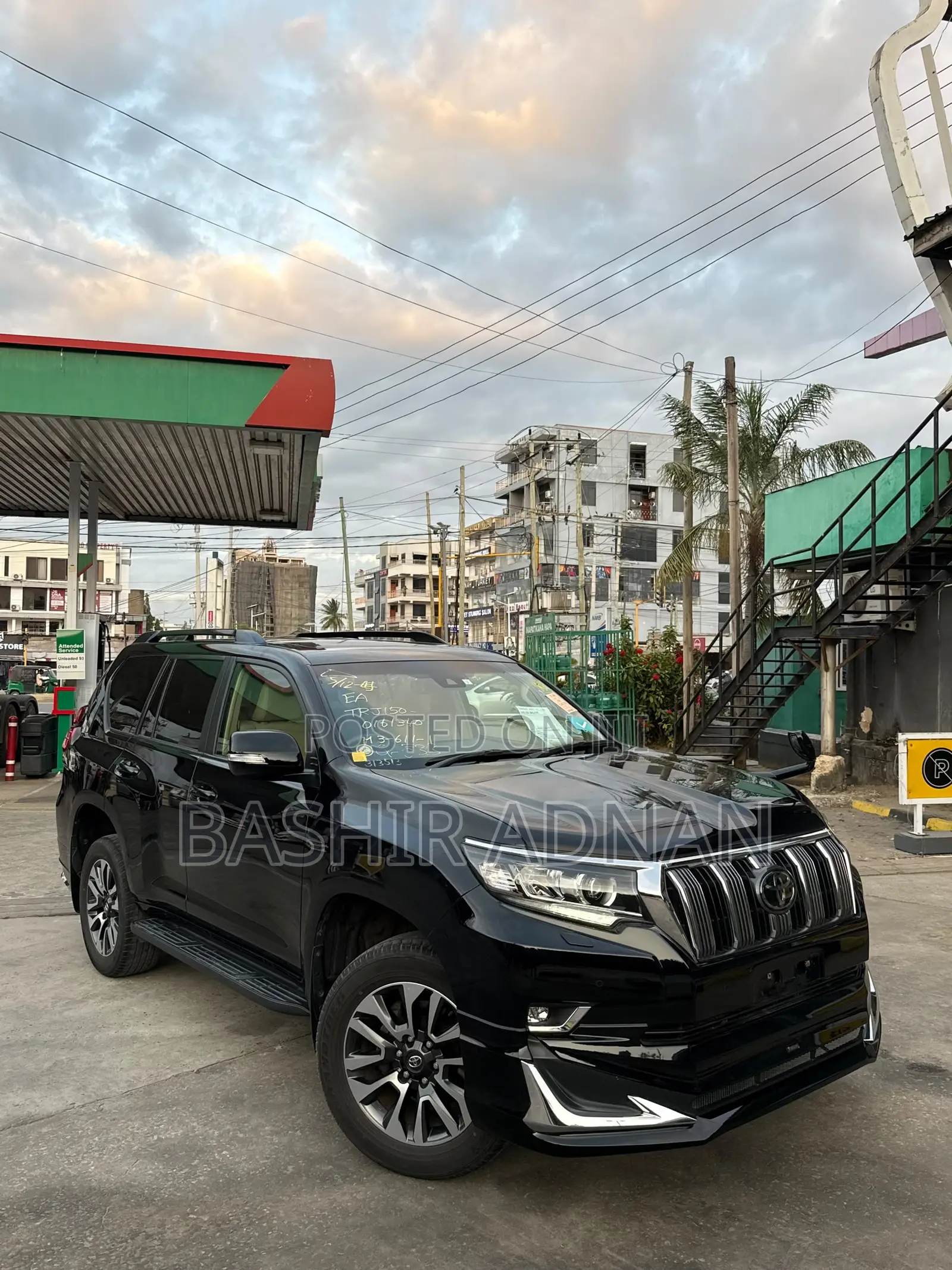 Toyota Land Cruiser Prado 2.7 2023 Matt Black