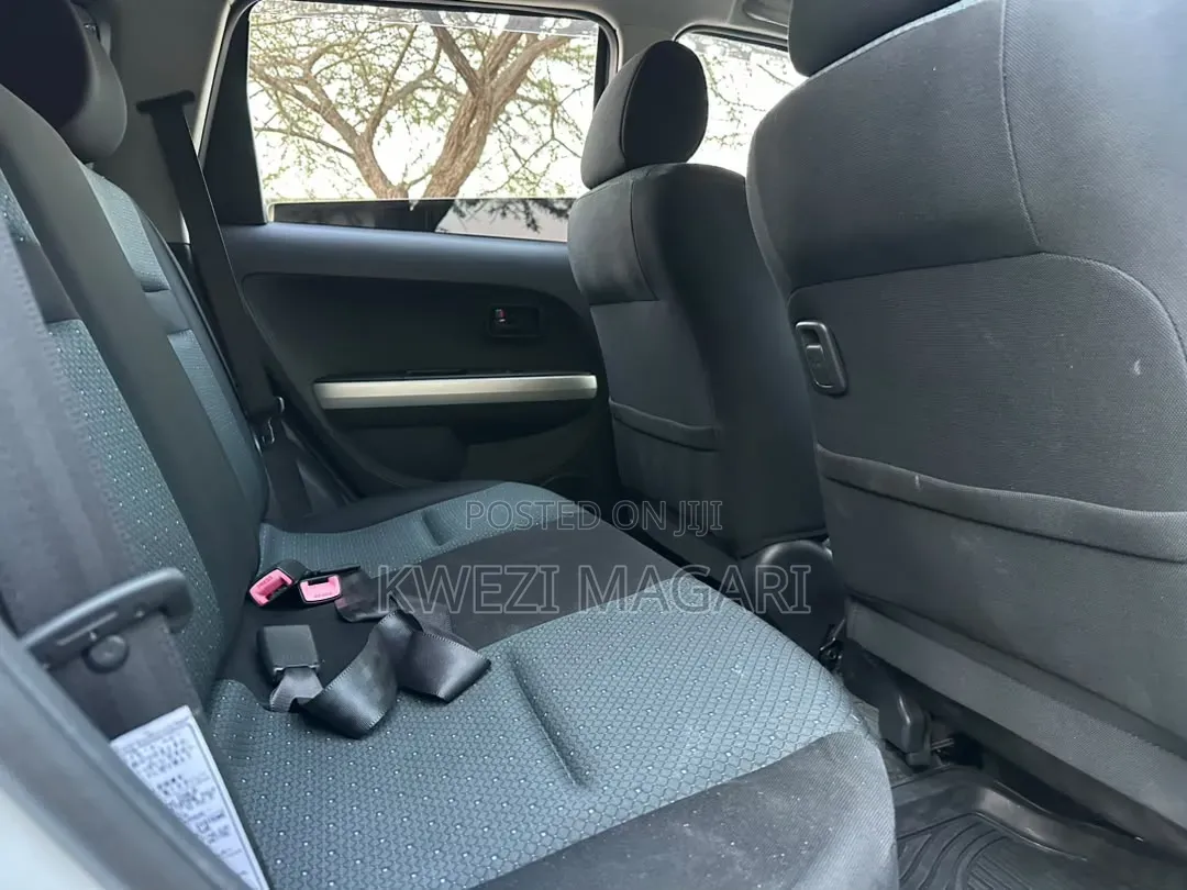 Toyota IST 2006 Silver