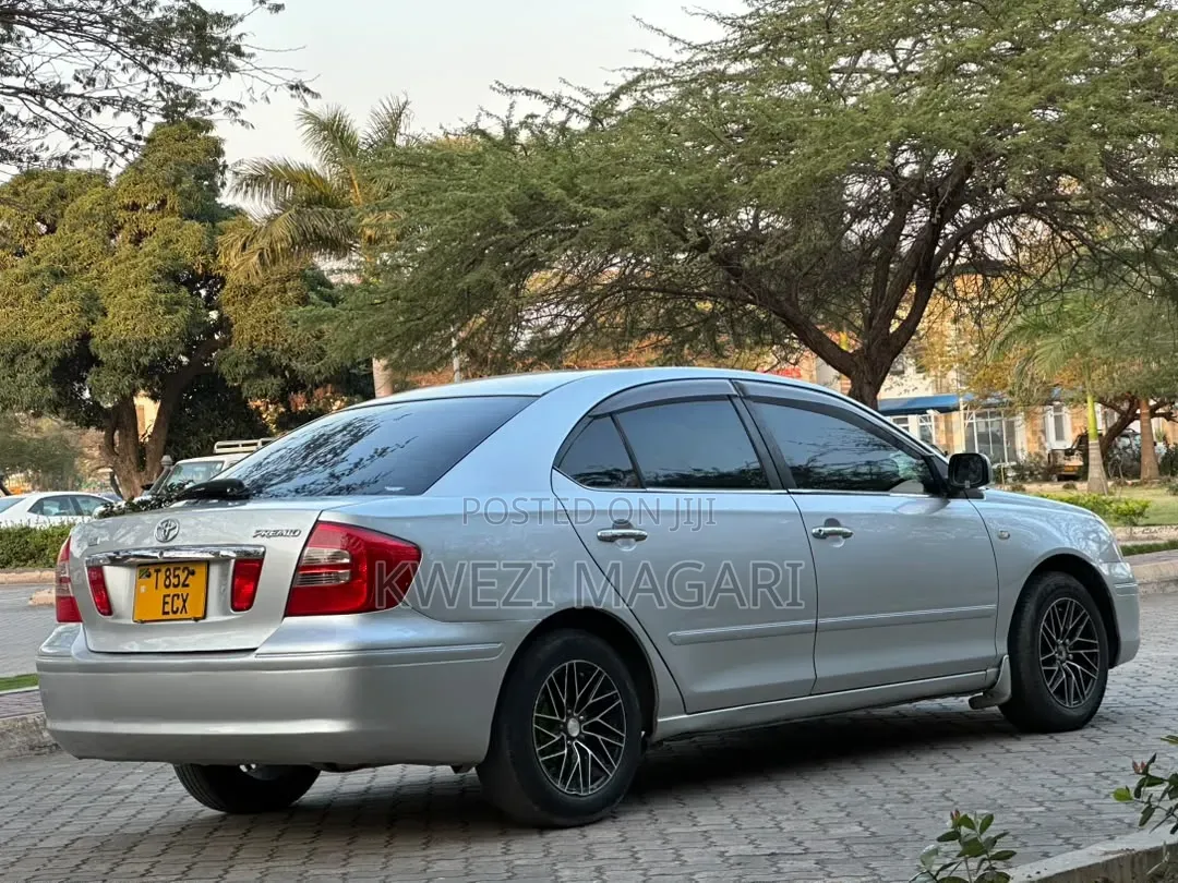 Toyota Premio 2006 Silver