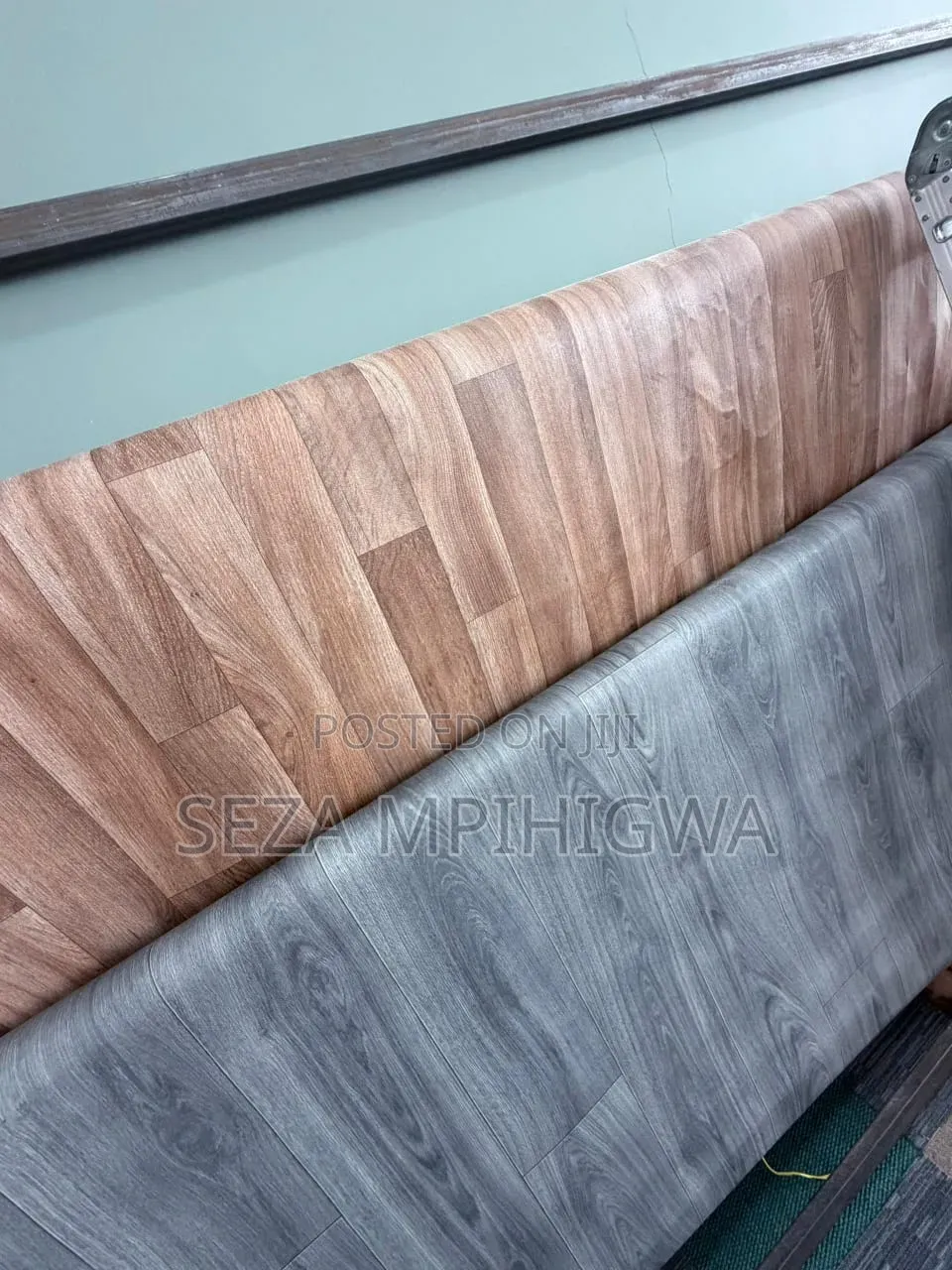 Mkeka Wa Mbao (Wood Grain PVC Flooring Roll)