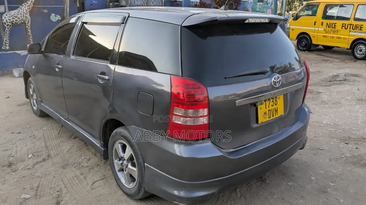 Toyota Wish 2008 Gray