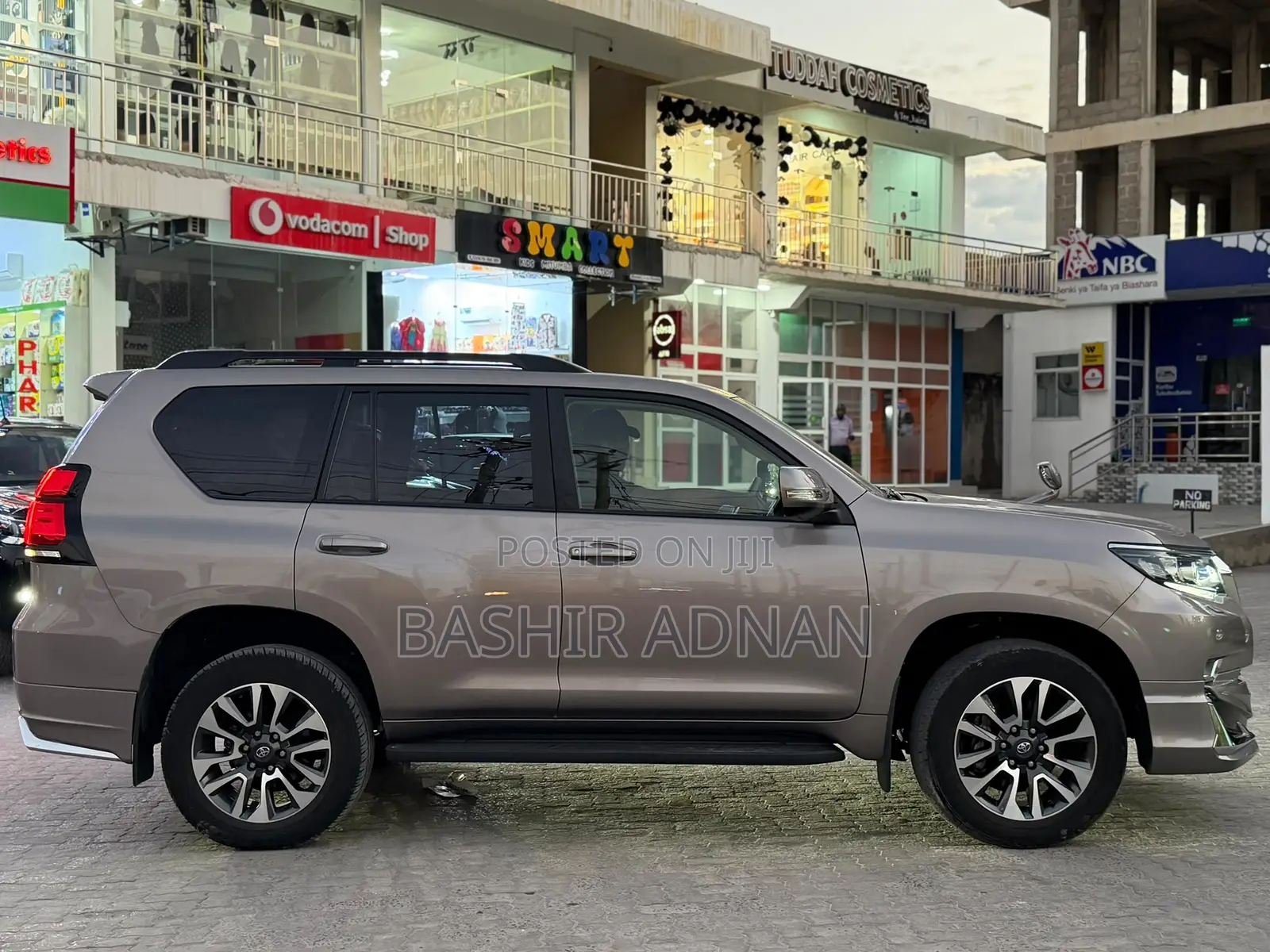 Toyota Land Cruiser Prado 2.7 2022 Silver