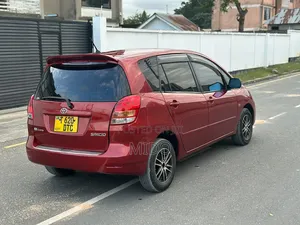 Toyota Corolla Spacio 2005