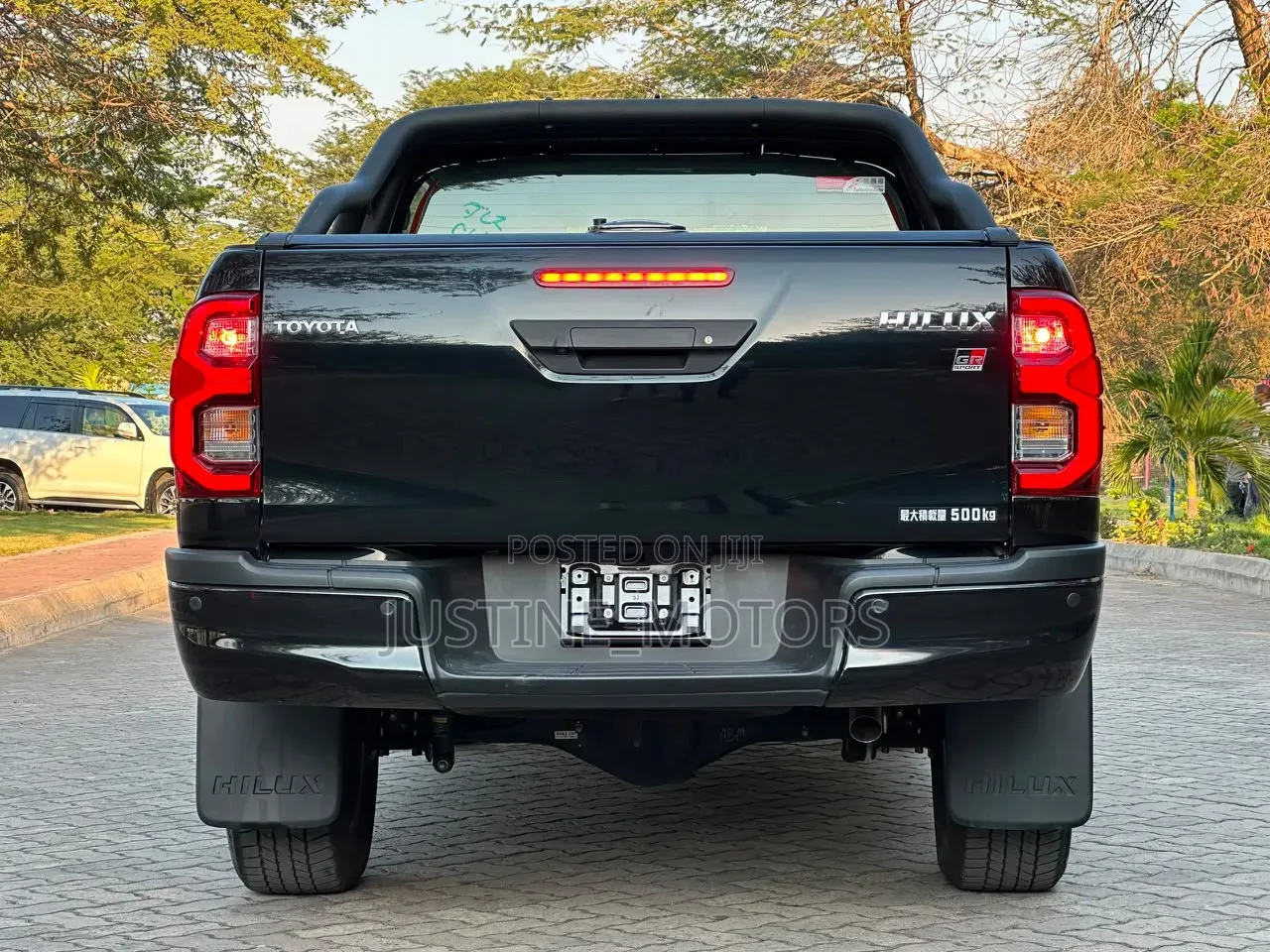 Toyota Hilux 2023 Black